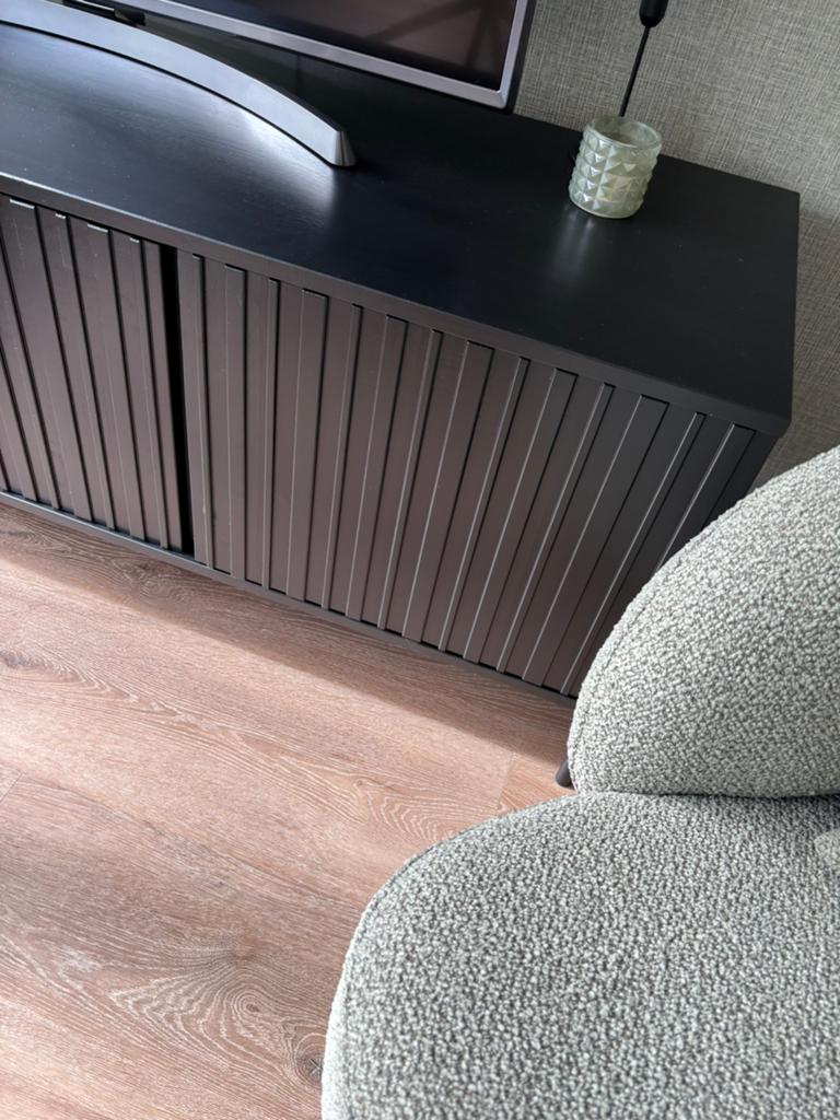 TV Meubel van Woood 150x56x44, Ophalen, Zo goed als nieuw, 25 tot 50 cm, Minder dan 100 cm