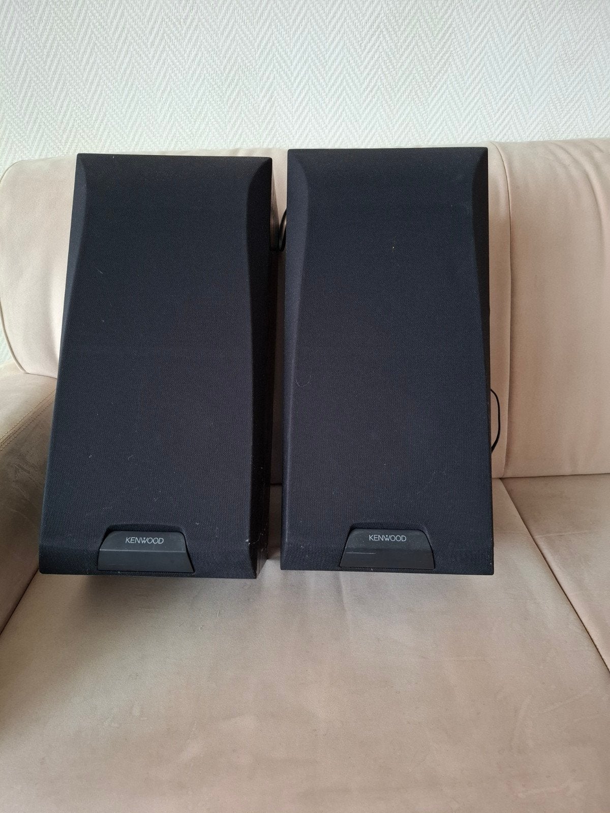 Kenwood LS-28 Speakerset - Compact en Krachtig Geluid, Audio, Tv en Foto, Ophalen, Gebruikt, Minder dan 60 watt, Speakerset