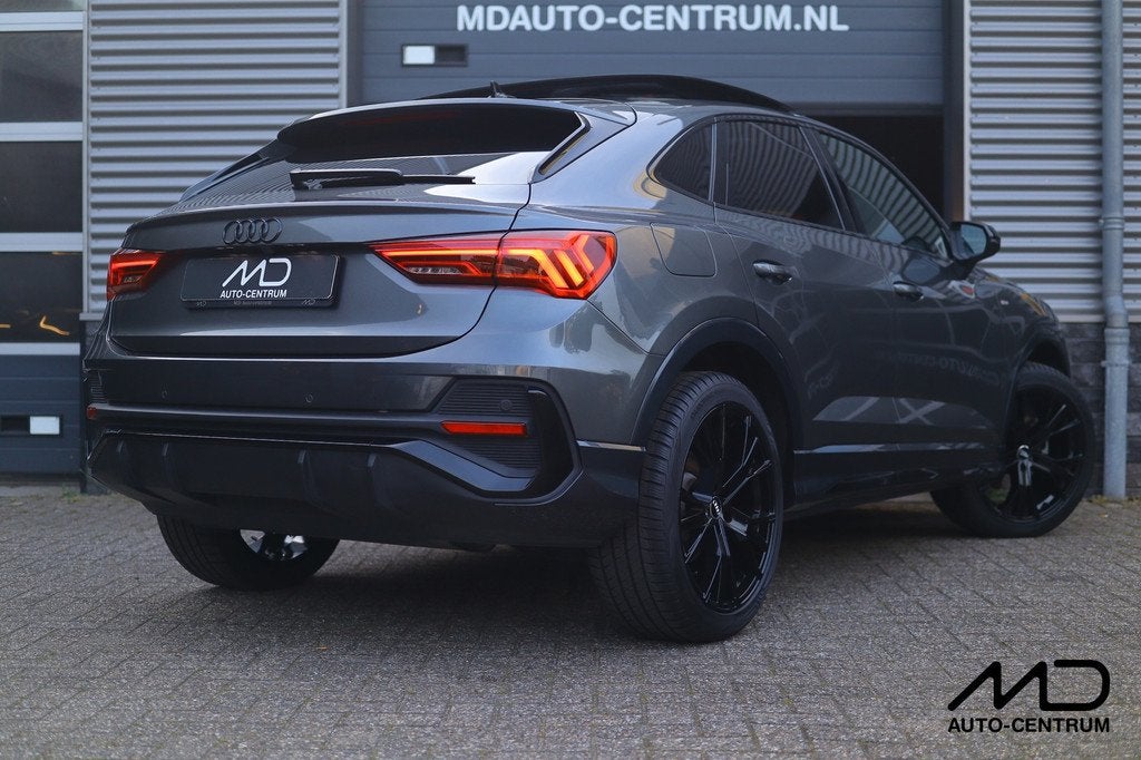 Audi Q3 Sportback 35 TFSI 3x S-Line| Pano| Matrix| Sonos| Ca, 12 maanden, 1505 kg, Bedrijf, SUV of Terreinwagen