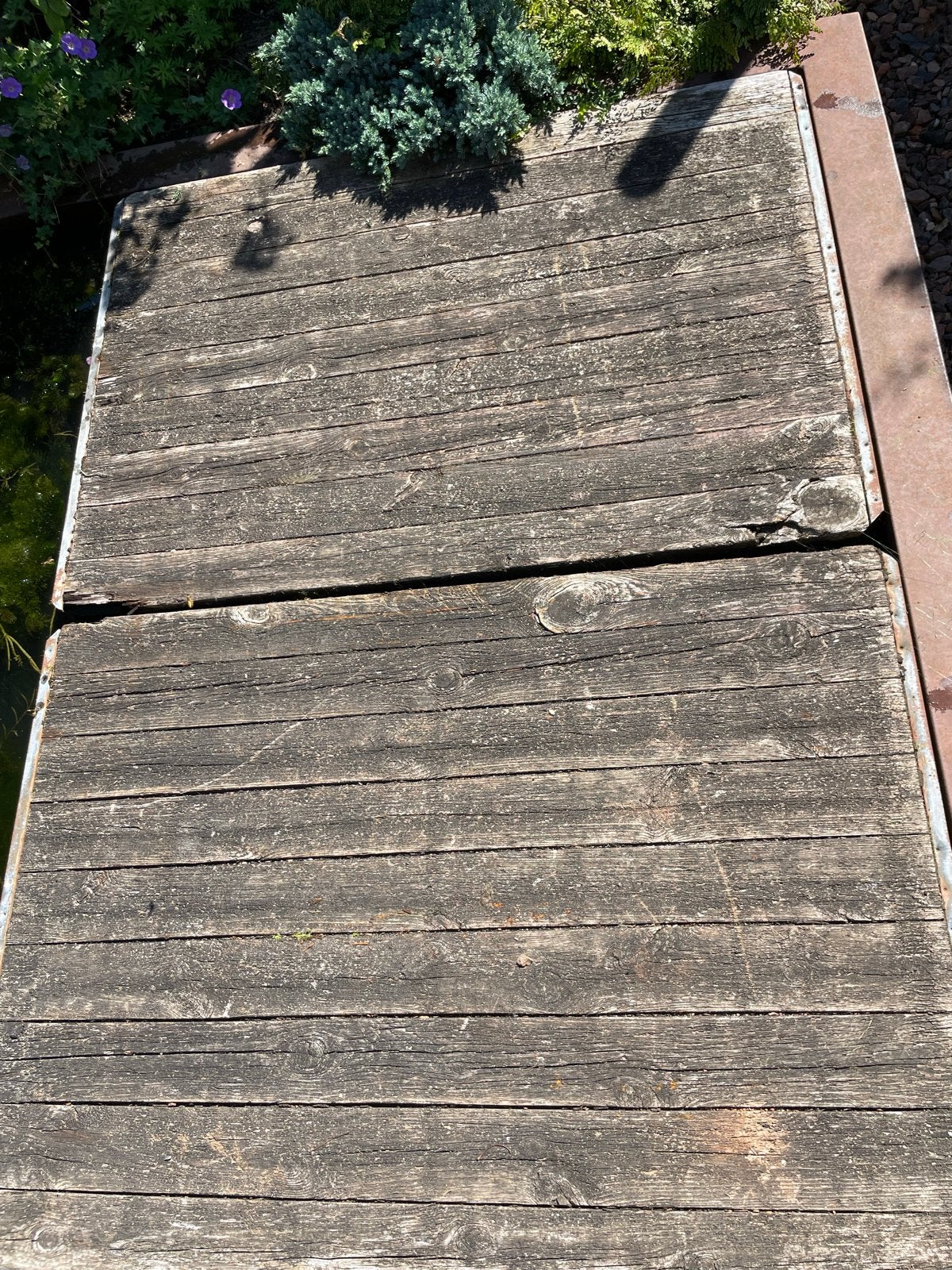 Houten steenschotten voor tuin of vijver, Ophalen, Gebruikt