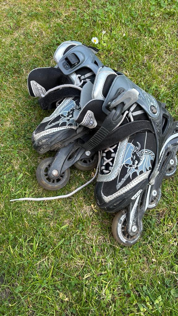 Skeelers Bladerunners, Sport en Fitness, Skeelers, Ophalen of Verzenden, Zo goed als nieuw