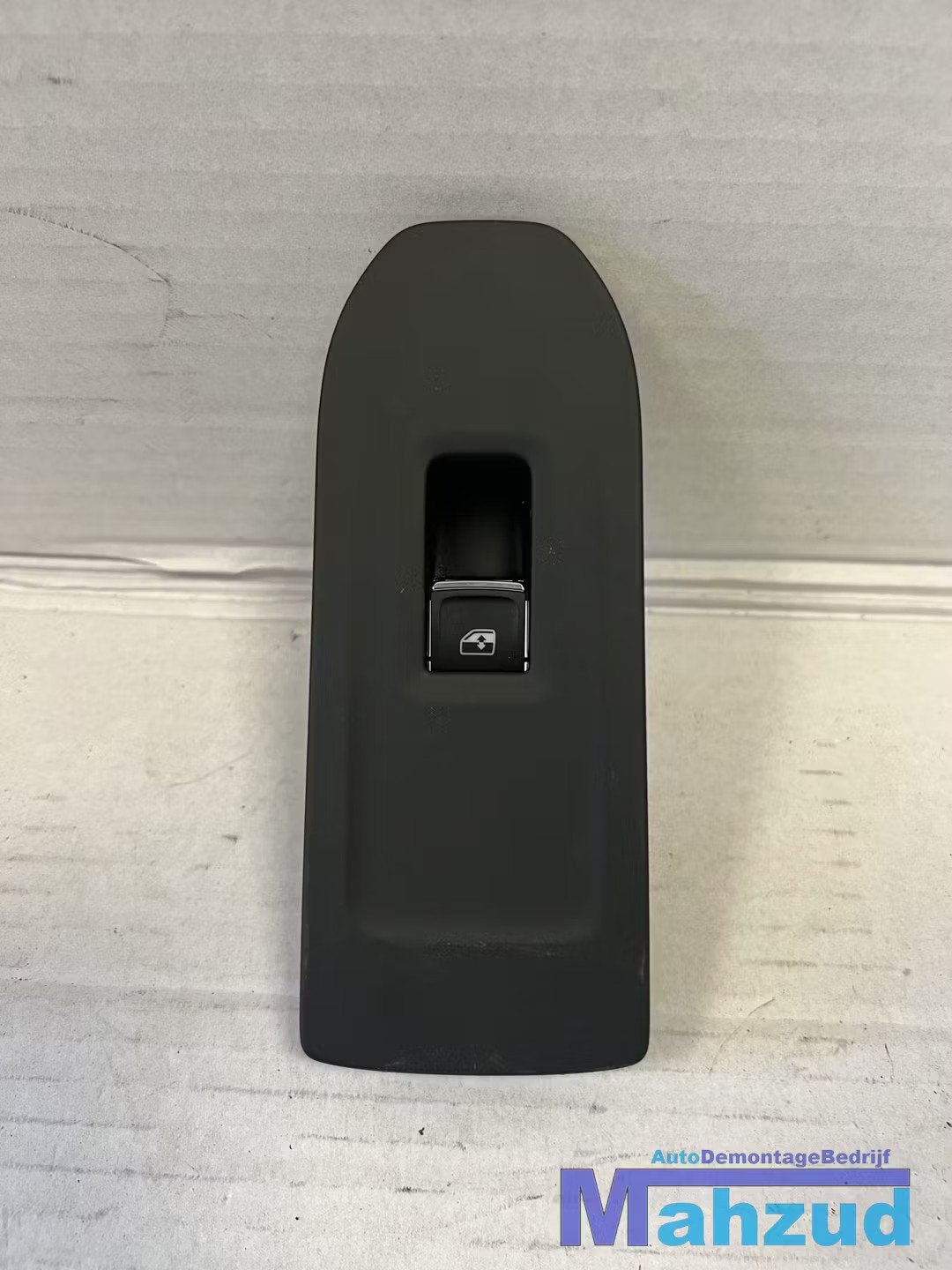 VW GOLF 8 Raam schakelaar 5G0959855L 2019+, Auto-onderdelen, Gebruikt, Volkswagen, Volkswagen AG, Berliner Ring 2
38440  Wolfsburg, DE