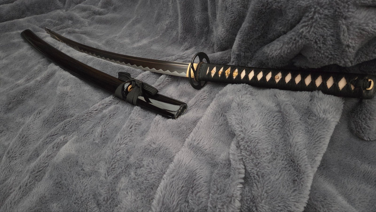 Scherp katana zwaard, samurai zwaarden, sabel, mes, dolk

Sc, Ophalen of Verzenden, Nieuw, Accessoires