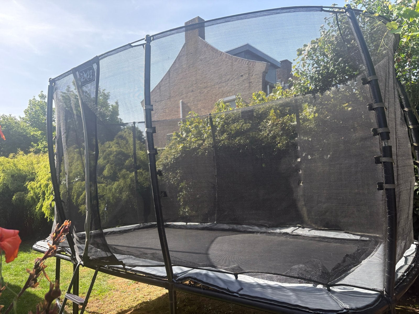 EXIT Elegant trampoline met veiligheidsnet en nieuwe rand, Ophalen of Verzenden, Gebruikt