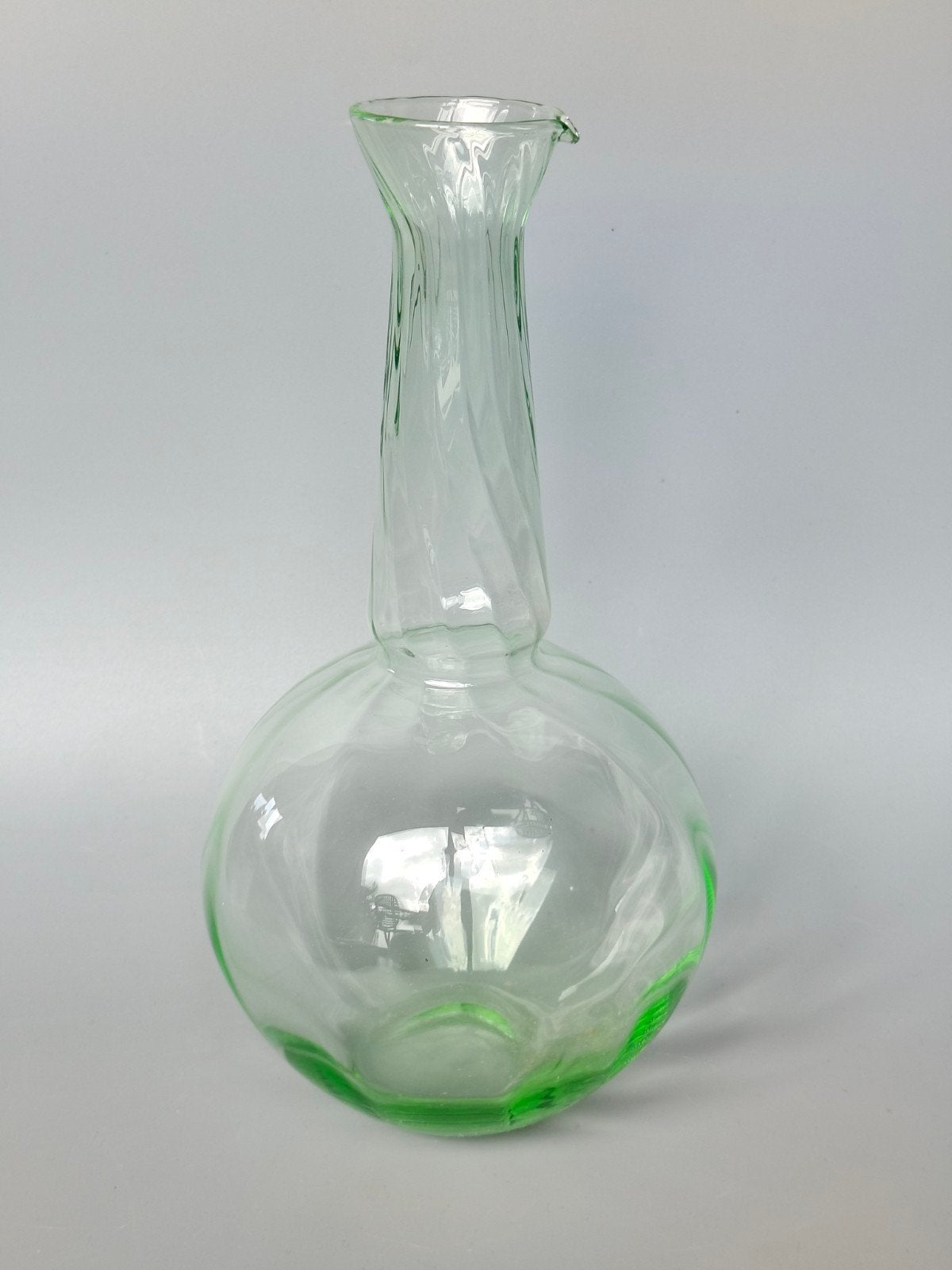 Boris Sipek design glas karaf Anna groen Annagroen, Antiek en Kunst, Verzenden