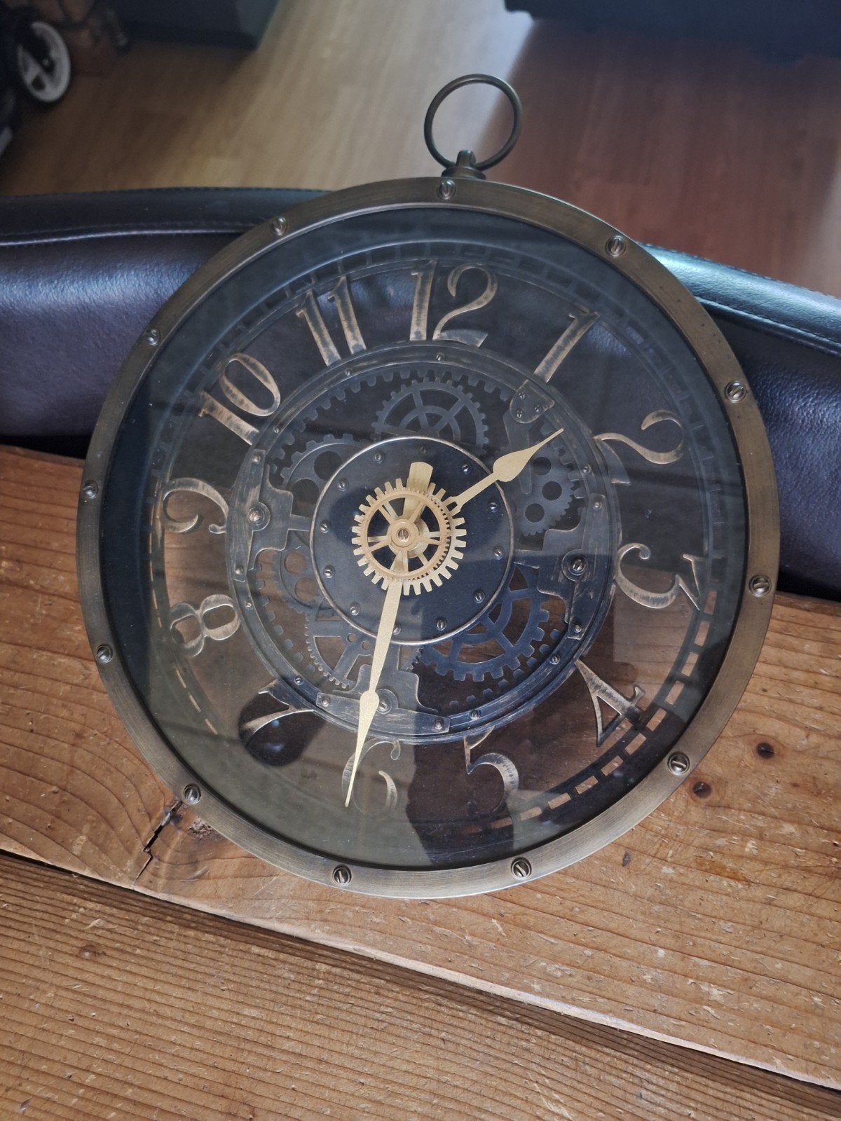 Klok, Ophalen, Zo goed als nieuw, Wandklok