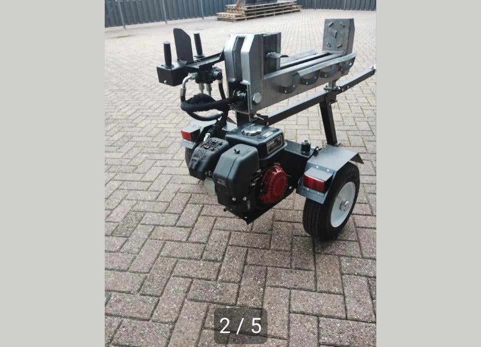 Te huur Kloofmachine benzine hout kloven klover, Ophalen of Verzenden