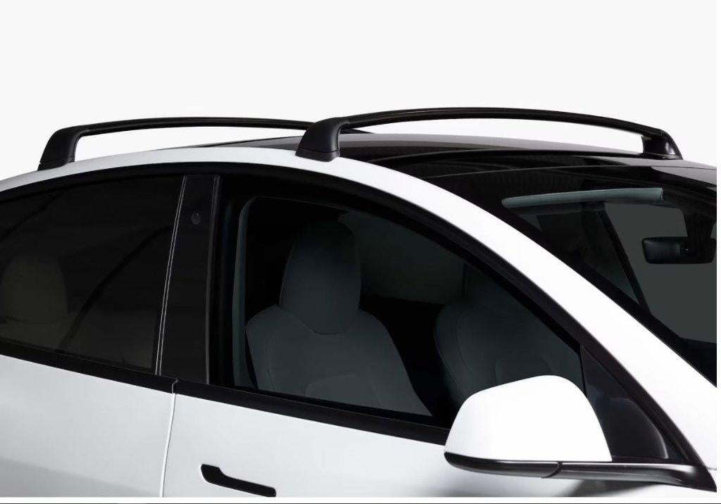 Officiële Tesla model Y dakdragers te huur (met dakkoffer), Ophalen, Zo goed als nieuw