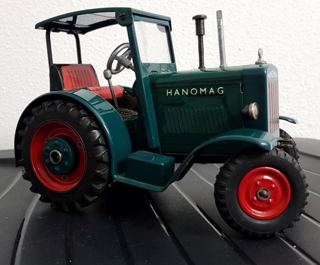 Hanomag John Deer Lanz Zetor model tractor schaal 1:24, Verzamelen, Merken en Reclamevoorwerpen, Americansaleshop@gmail.com, Eu