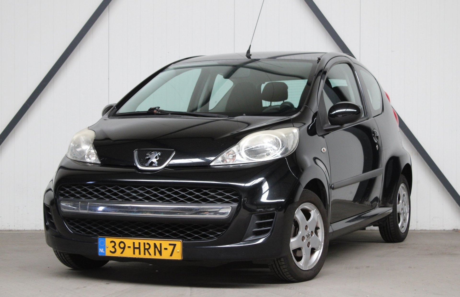 Peugeot 107 1.0-12V Sublime l Airco, Auto's, Peugeot, Voorwielaandrijving, Gebruikt, 4 stoelen, Origineel Nederlands