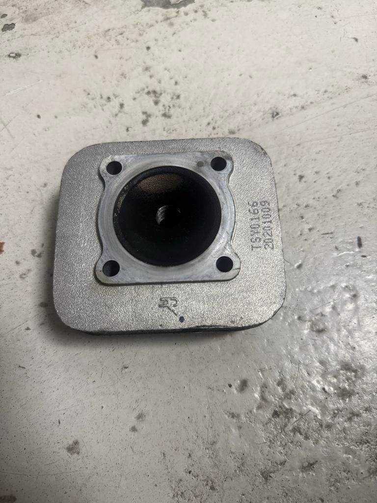 Cilinderkop piaggio 70cc, Ophalen of Verzenden, Zo goed als nieuw, Cilinder