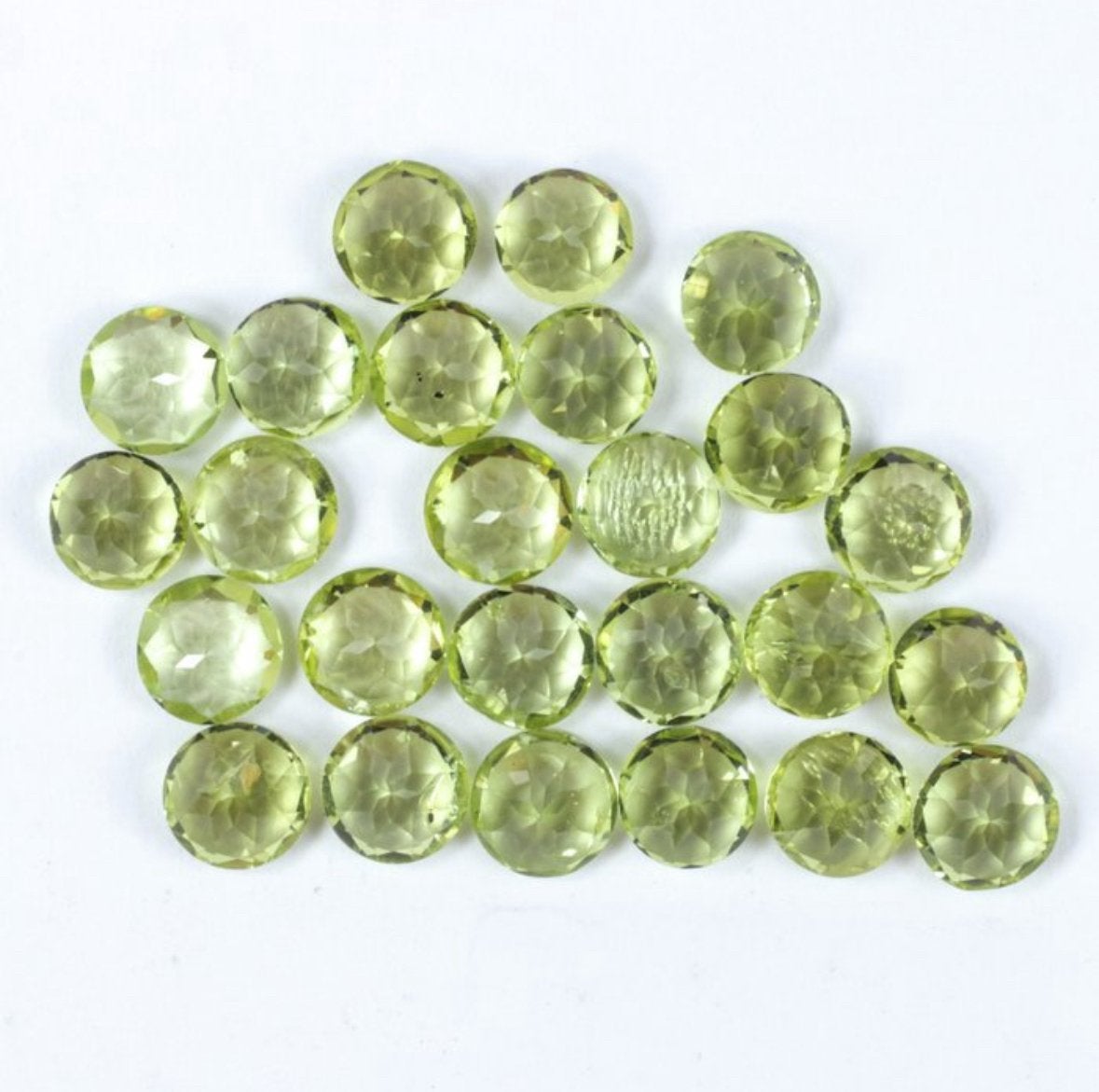 Olivijn edelsteen 8,05K 25 stuks, Ophalen of Verzenden