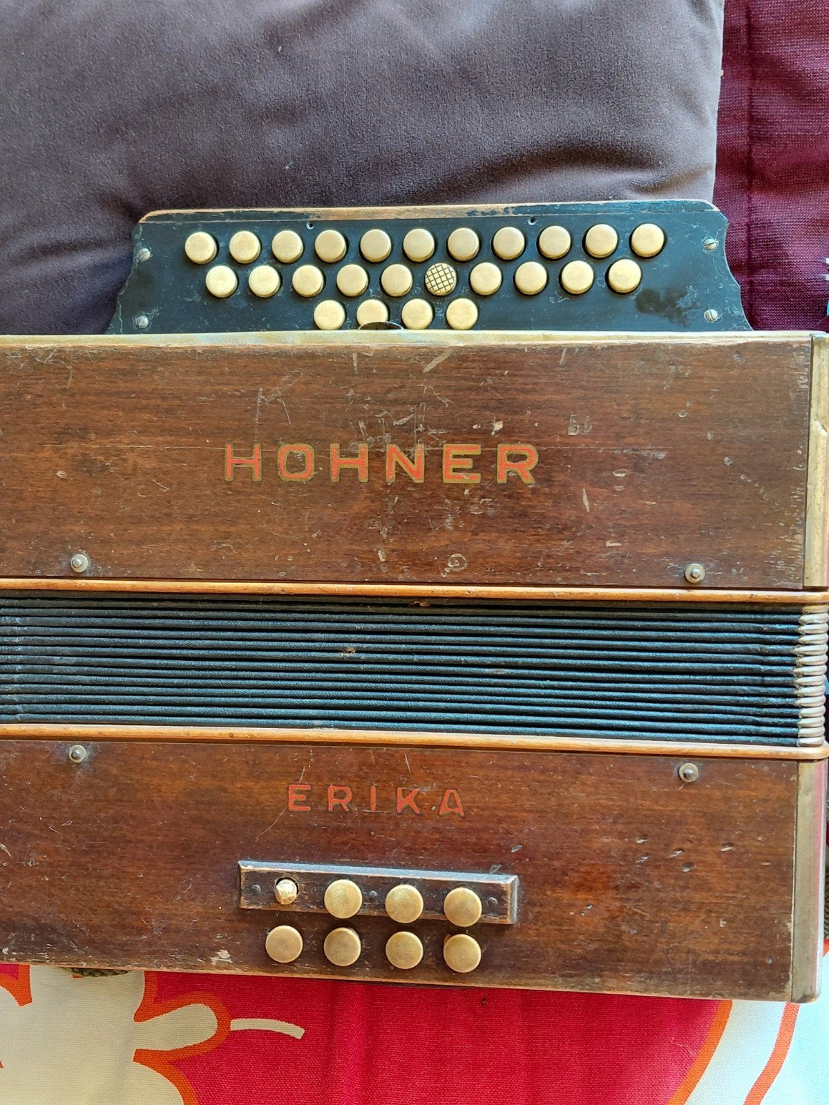 Oude partituren en 3 trekzakken.Hohner., Ophalen