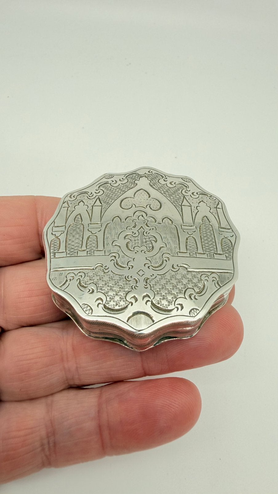 Zeer gaaf zilveren pepermuntdoosje uit 1855!, Antiek en Kunst, Verzenden, Zilver