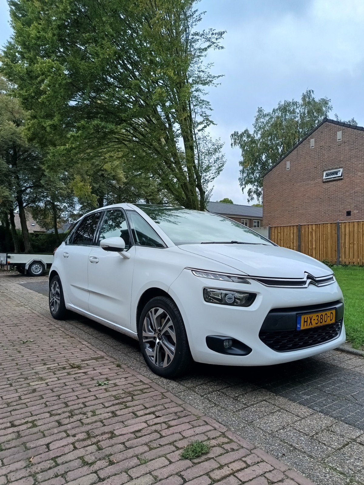 Citroën C4 Picasso 1.2 E-thp 2016 180.000km, Auto's, Voorwielaandrijving, 1199 cc, 1470 kg, Wit