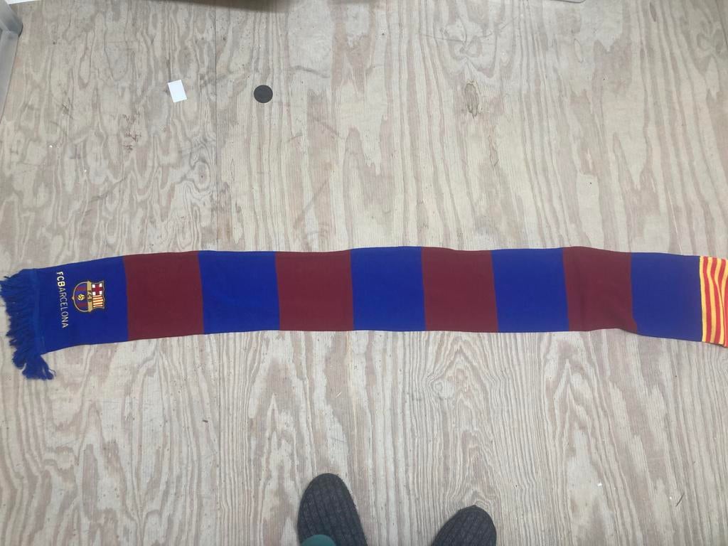 SJAAL FC BARCELONA, Ophalen of Verzenden, Zo goed als nieuw, Buitenlandse clubs, Vaantje of Sjaal
