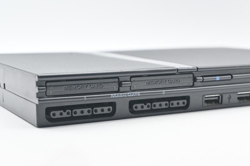 PlayStation 2 Slim, Avontuur en Actie, Gebruikt, -, 2 spelers