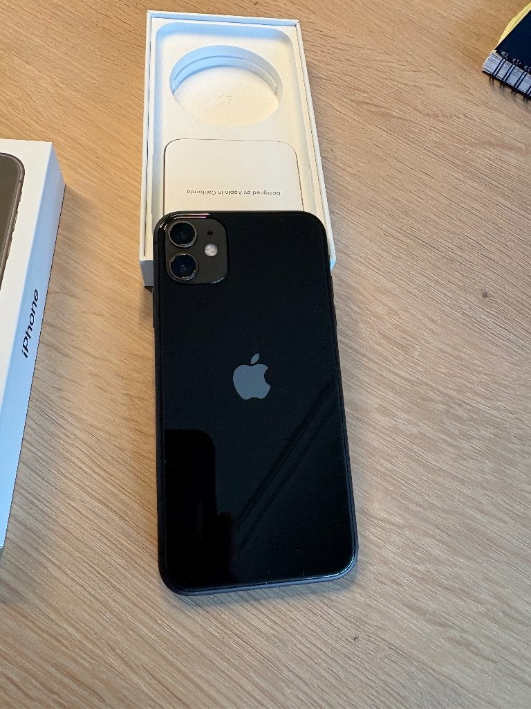 iPhone 11, Telecommunicatie, Mobiele telefoons | Apple iPhone, Ophalen, Zwart, IPhone 11, Zo goed als nieuw