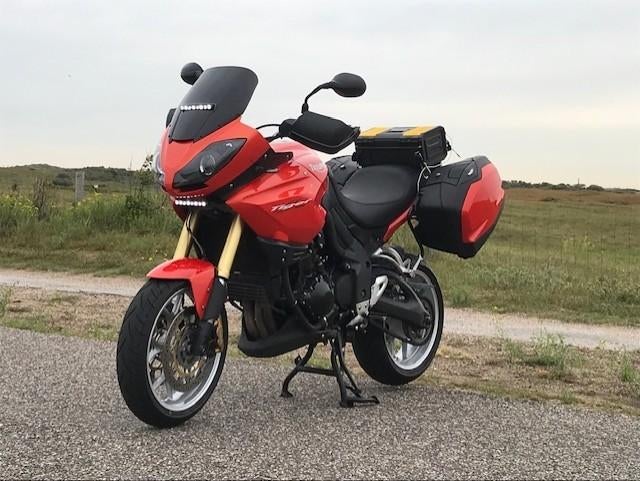 Triumph Tiger 1050 SE ABS, koffers, 12-2010. Model 2011. NL., Motoren, Motoren | Triumph, Particulier, Toermotor, meer dan 35 kW