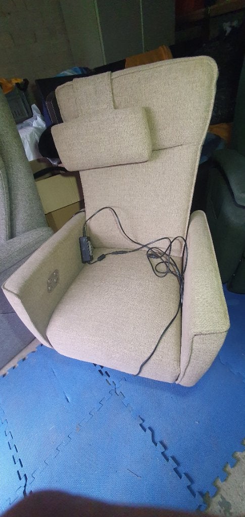 Sta op stoel prominent, Huis en Inrichting, Ophalen, Gebruikt, Minder dan 75 cm, Stof