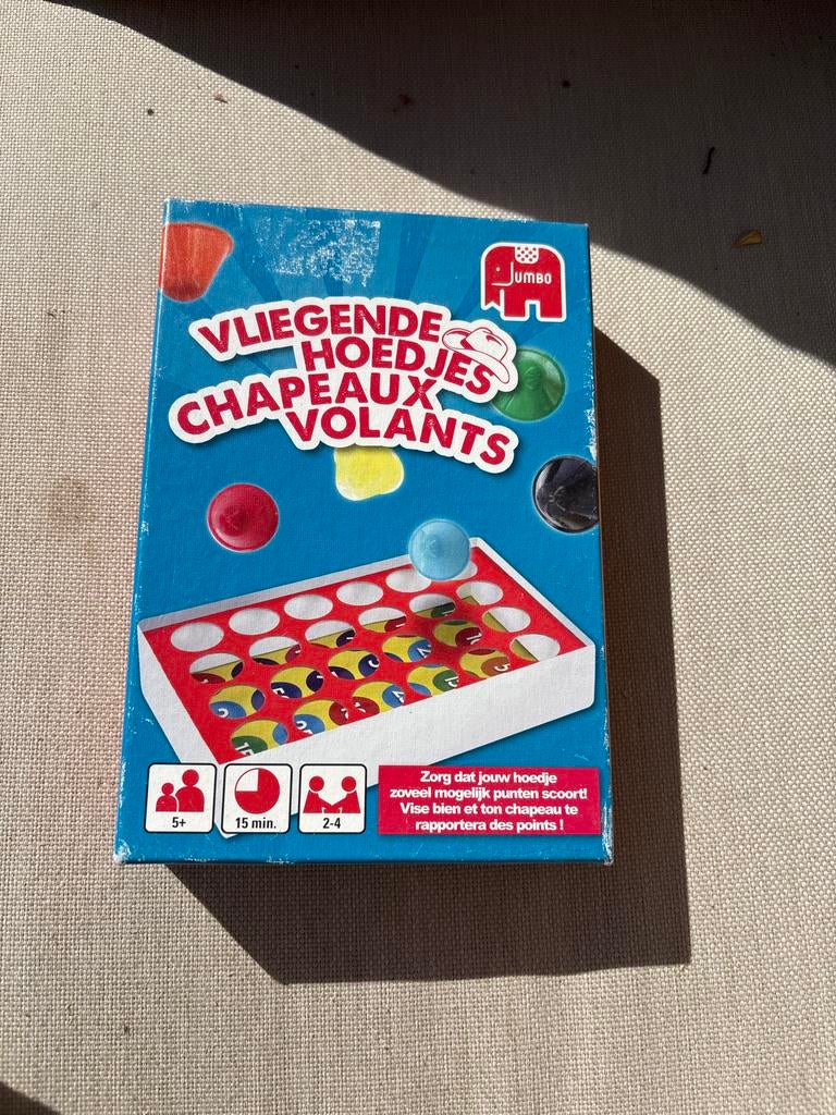 Jumbo Vliegende Hoedjes: Leuk familiespel voor 2-4 spelers, Drie of vier spelers, Ophalen of Verzenden, Gebruikt
