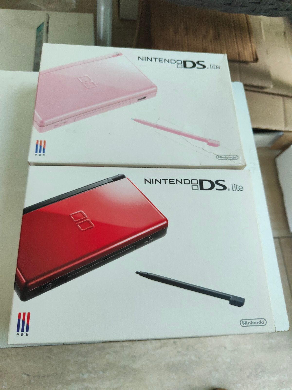 2 lege Nintendo DS Lite doosjes, Ophalen of Verzenden, Zo goed als nieuw, Overige kleuren, DS Lite