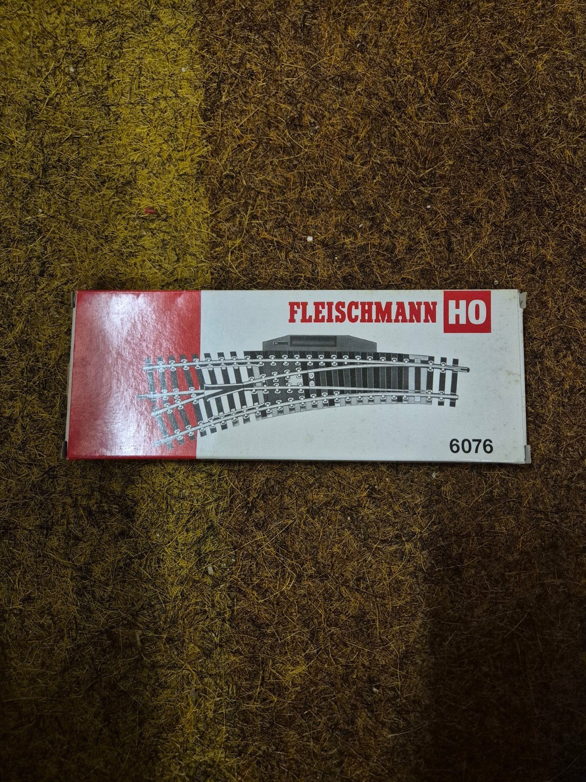 Fleischmann 6076 meegebogen wissel links elektrisch H0, Ophalen of Verzenden, Nieuw, Rails, Fleischmann