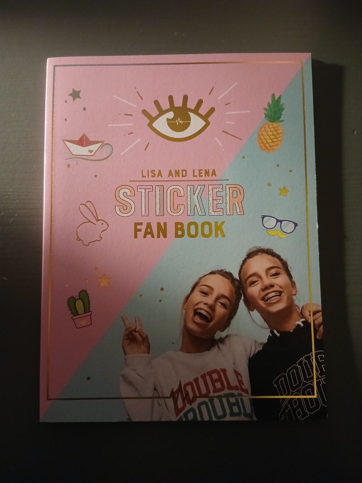 Lisa en Lena sticker fan book, Ophalen of Verzenden, Sticker