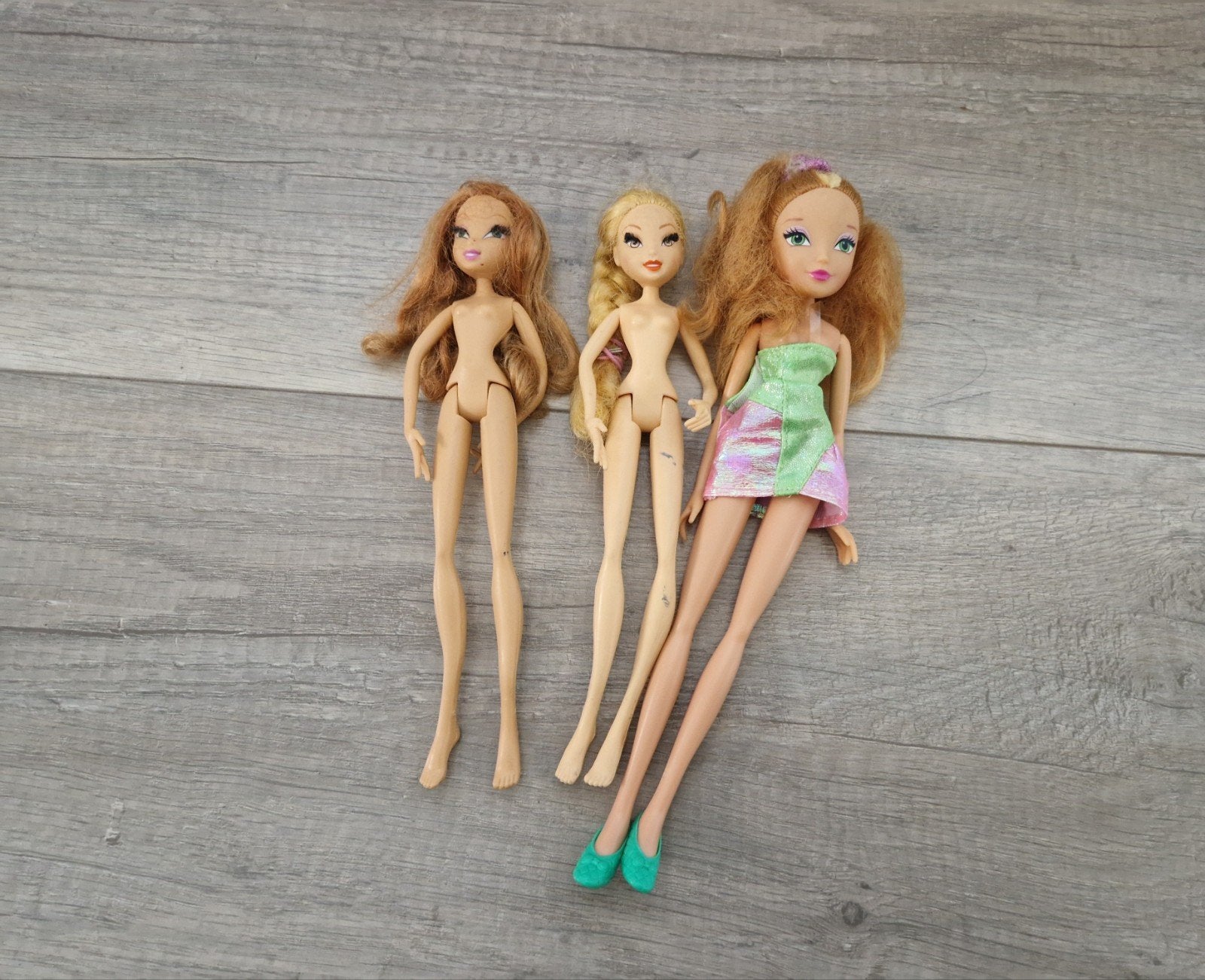 3 winx club poppen rainbow stella flora barbie pop, Kinderen en Baby's, Speelgoed | Poppen, Ophalen of Verzenden, Zo goed als nieuw