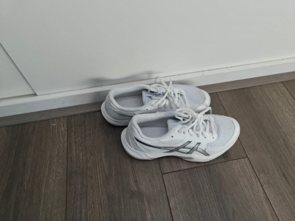 Zaalhockeyschoenen Maat 37, Sport en Fitness, Ophalen of Verzenden, Zo goed als nieuw, Schoenen