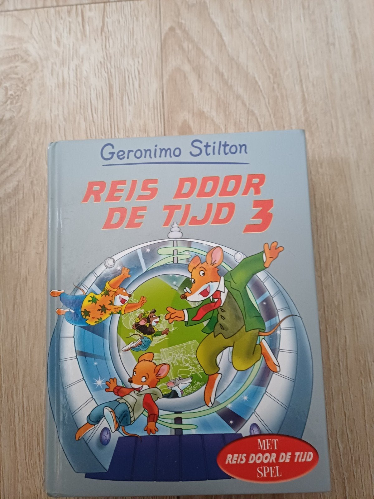 Geronimo Stilton: Reis door de Tijd 3, Boeken, Ophalen of Verzenden, Zo goed als nieuw