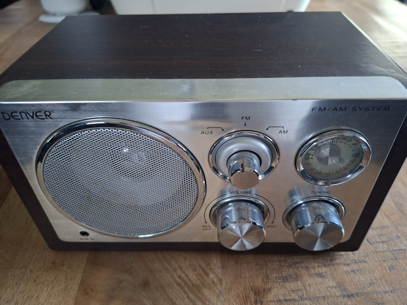 Denver FM/AM Radio - Klassiek design, uitstekend geluid, Ophalen of Verzenden, Zo goed als nieuw, Radio