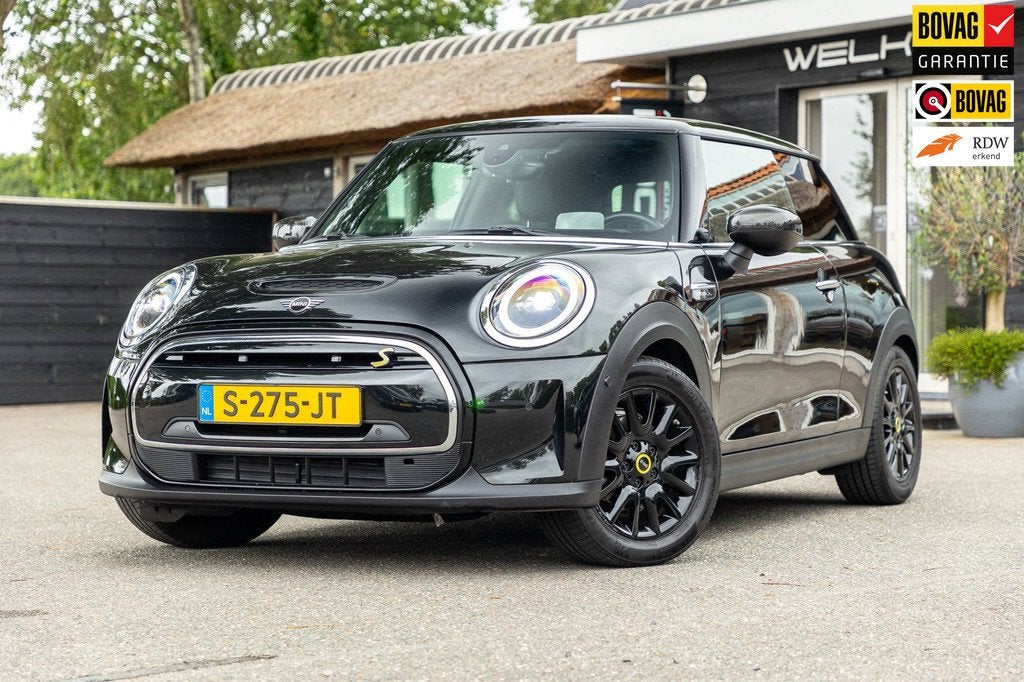 Mini Electric Resolute Edition 33 kWh Soh 97% I Camera I Led, Auto's, Mini, Parkeersensor, 33 kWh, 4 stoelen, Leder