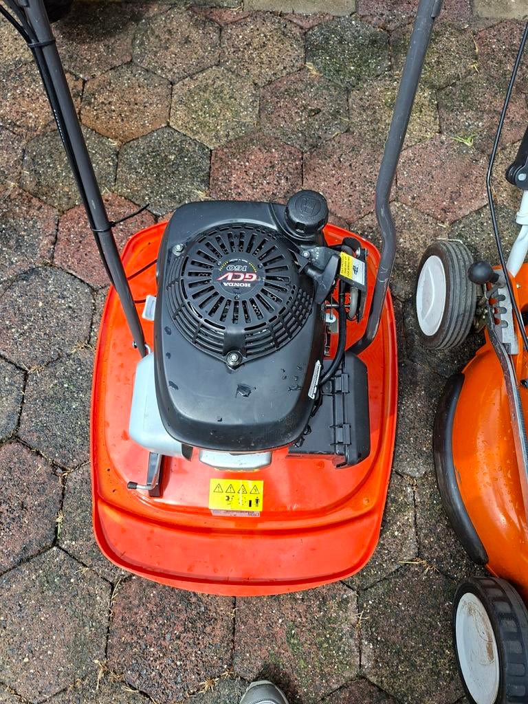 HUSQVARNA Grasmaaier met Honda GCV 160 motor, Tuin en Terras, Grasmaaiers, Cirkelmaaier, Gebruikt, Ophalen of Verzenden, Husqvarna