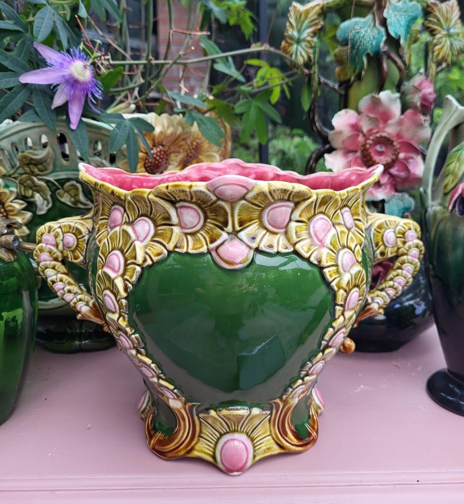 Antieke Franse Barbotine bloempot Toen was geluk, Antiek en Kunst, Ophalen of Verzenden