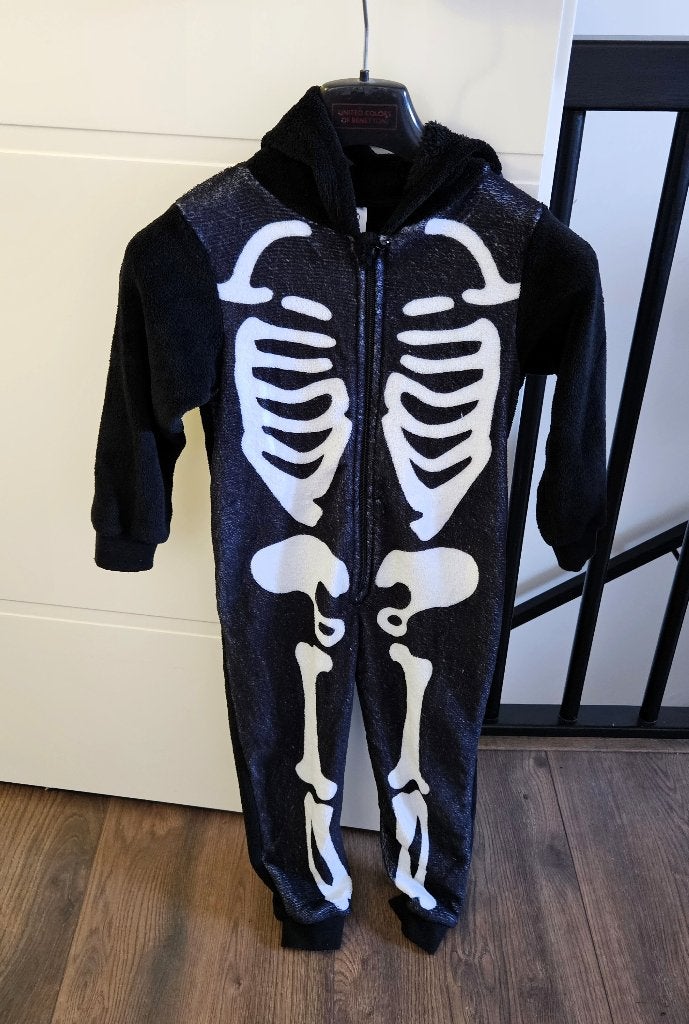 Onesie / skelet huispak / halloween kleding maat 110/116, Ophalen of Verzenden, Gebruikt, 110 t/m 116, Jongen of Meisje