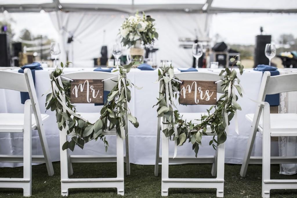 Mooie witte weddingchair te huur! Zeer veel keus!, Ophalen of Verzenden, Zo goed als nieuw, Overige