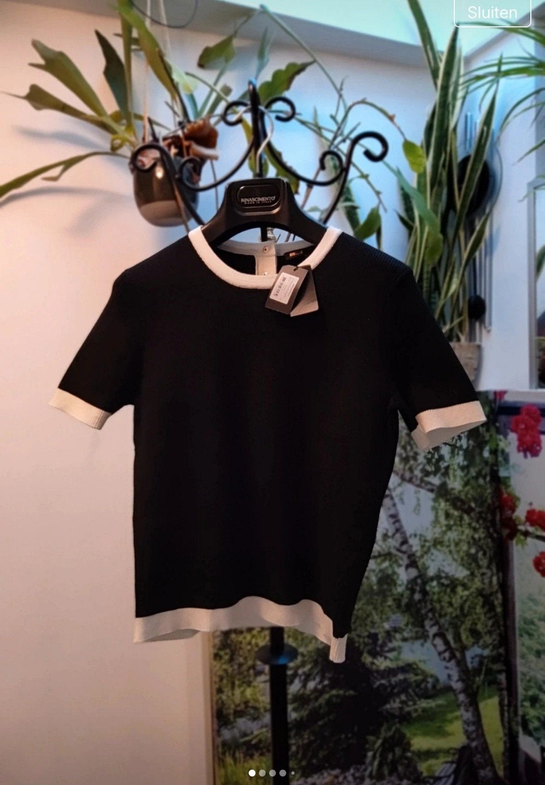 Maje Zwart Gebreid Topje met Korte Mouwen en Witte Details, Kleding | Dames, Maat 38/40 (M), Zwart, Nieuw, Ophalen of Verzenden