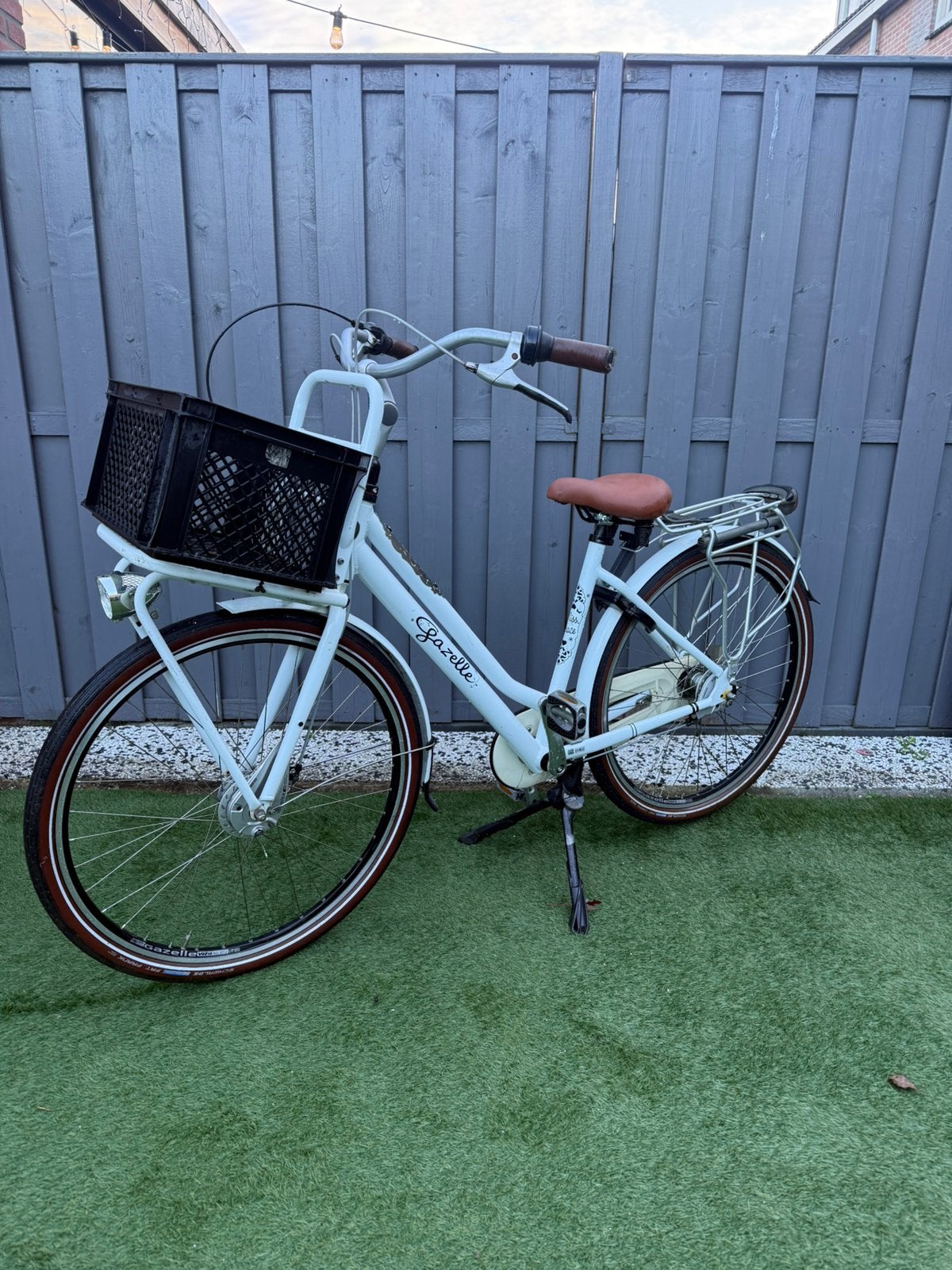 Gazelle damesfiets frame 49cm WIT, 47 tot 50 cm, Ophalen, Zo goed als nieuw, Versnellingen