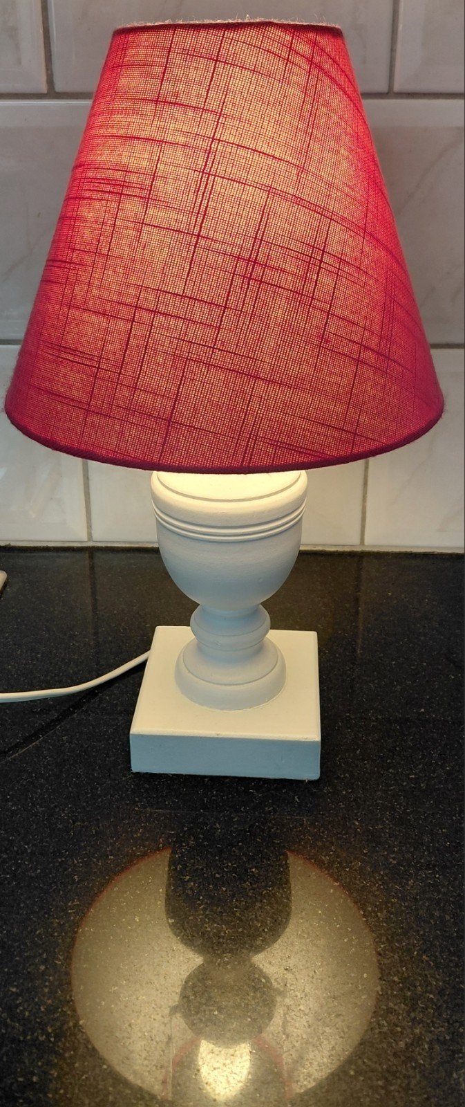 Witte tafellamp met roze kap - Xenos, Ophalen, Gebruikt, Textiel, Met kap