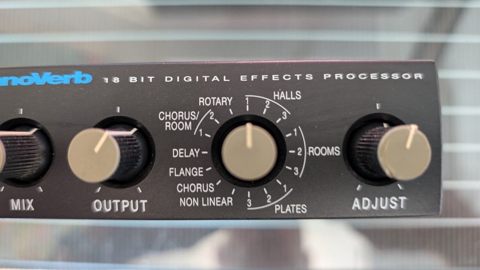 Alesis NanoVerb 18 Bit Digital Effects Processor, Muziek en Instrumenten, Effecten, Ophalen of Verzenden, Gebruikt, Delay of Echo