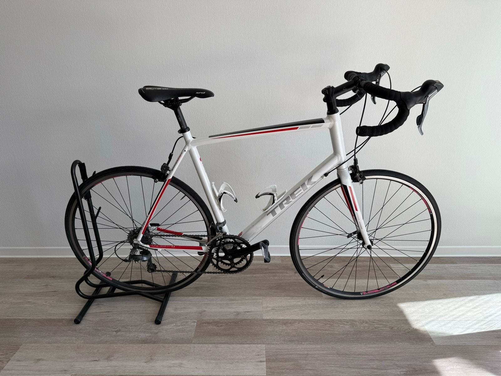 Trek One Series 1.1 Racefiets, 10 tot 15 versnellingen, Aluminium, 53 tot 57 cm, Ophalen