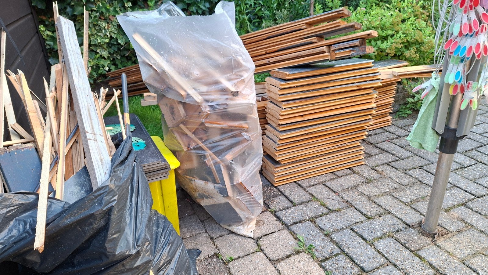 Gratis Resthout voor kleine projecten en vuurkorf, Doe-het-zelf en Verbouw, Hout en Planken, Ophalen