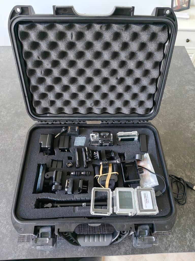 GoPro 3 Black met uitgebreide accessoirekit in kist, Audio, Tv en Foto, Actiecamera's, Ophalen of Verzenden, GoPro