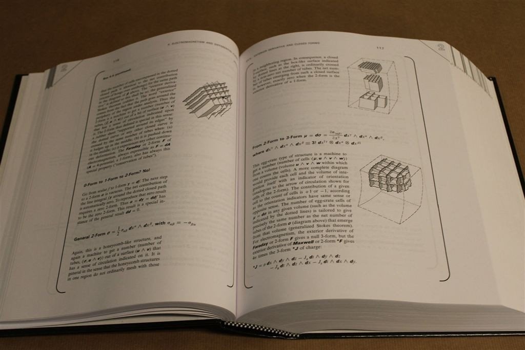 Gravitation — Thorne, Einsteins Relativiteitstheorie, Ophalen of Verzenden, Gelezen, Natuurwetenschap