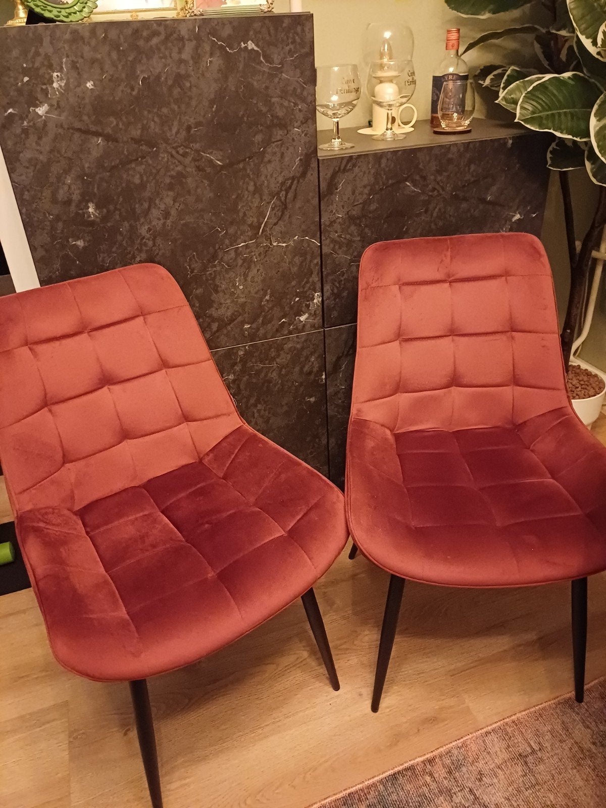 Set van 2 fluwelen eetkamerstoelen - rood/roze, Ophalen, Twee, Overige kleuren, Modern, Fluweel
