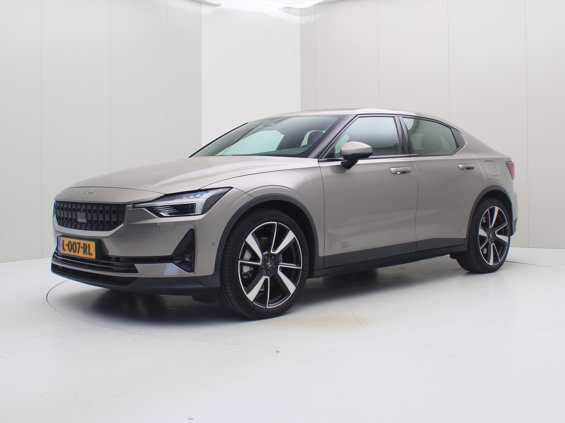Polestar 2 Long Range Dual Motor 408PK 78kWh 95.2% SoH [ PIL, Polestar 2, Stof, Gebruikt, Zwart