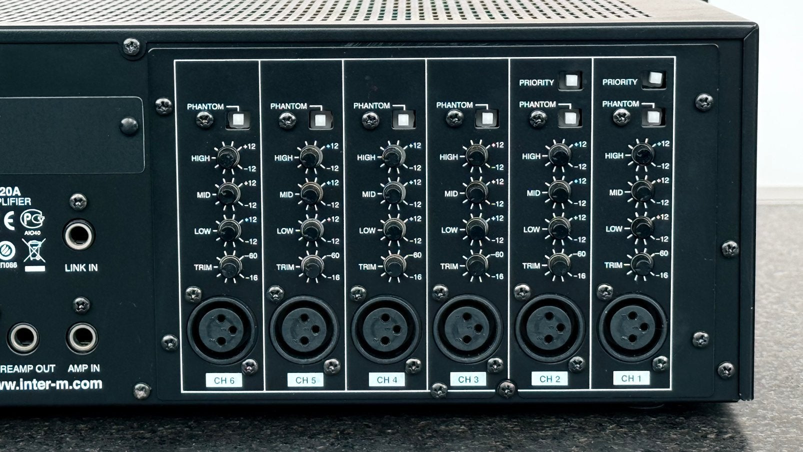 PA / 6 kanaals microfoon versterker, Ophalen, Gebruikt, Minder dan 500 watt