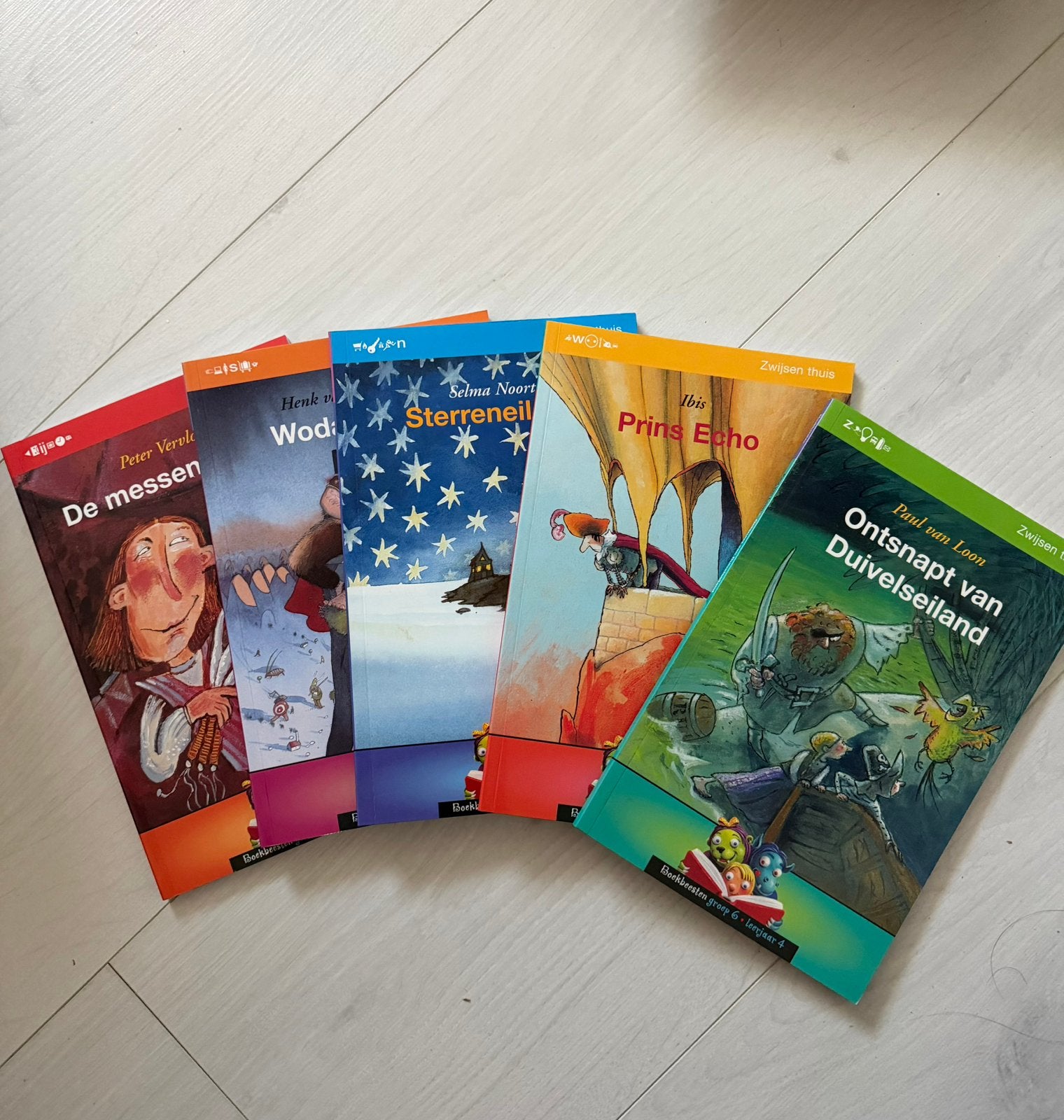 Boekbeesten leesboekjes, Ophalen, Zo goed als nieuw, Overige niveaus, Nederlands