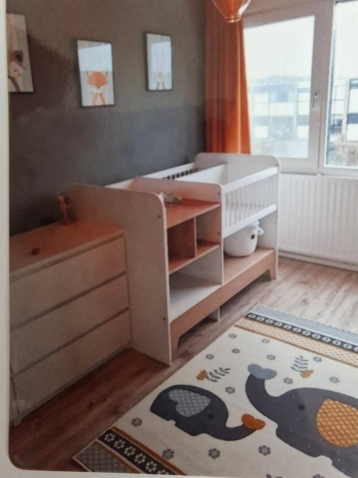Wiegje, commode, peuterbed en ledikant in 1, Ophalen